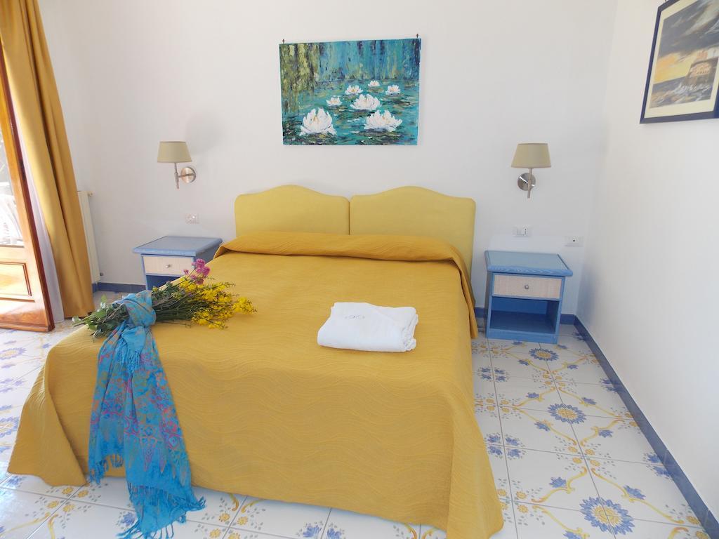 Villa Loreta Forio  Luaran gambar